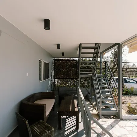 Ste's House At Macedonia Airport * Thessaloníki